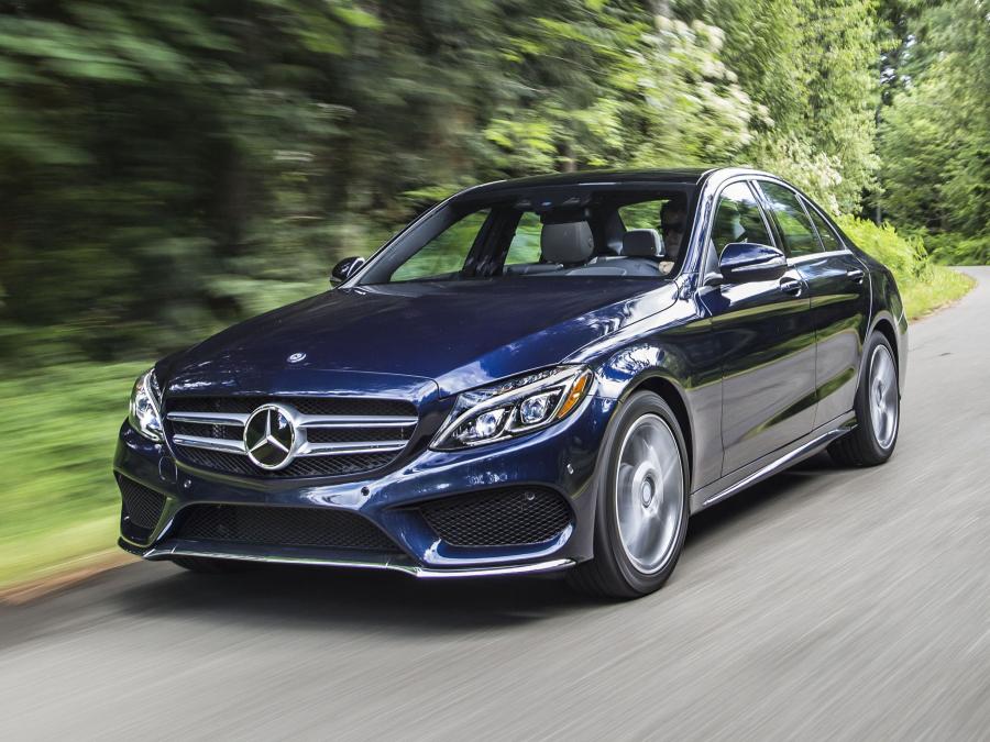  Mercedes-Benz C400 4Matic AMG Line 2015 года  (US) (фото 8 из 18)